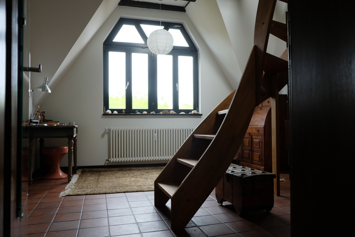 attic-penthouse-in-frankfurt_2 Furnished Penthouse in Frankfurt City %Bockenheim